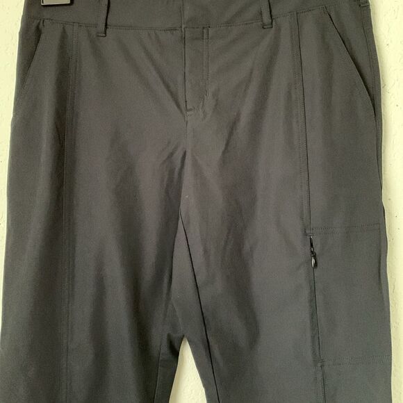 Kirkland Signature Women’s Black Capri Pants Five Pockets Size 8 - Picture 2 of 10